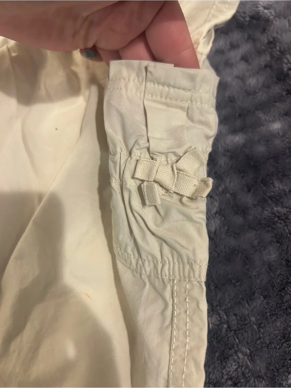 Great Condition Carter’s Girls Convertible Lightweight Khaki Pants Capri sz4